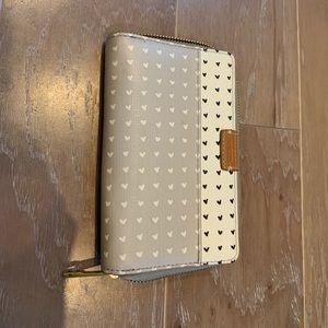 Fossil Wallet